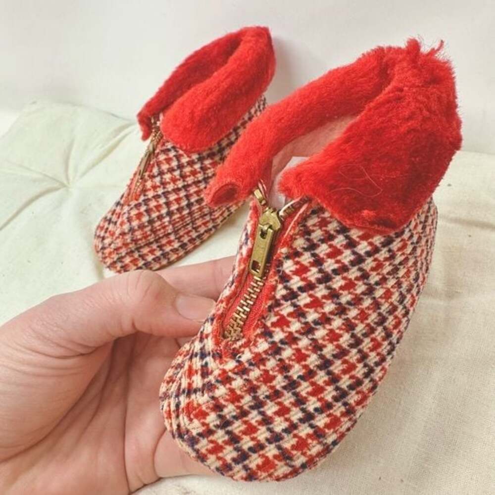 Vintage Artisan-crafted Red Plaid Zipper Baby Shoes size 3.5 / 6 - 12 months - Picture 4 of 8